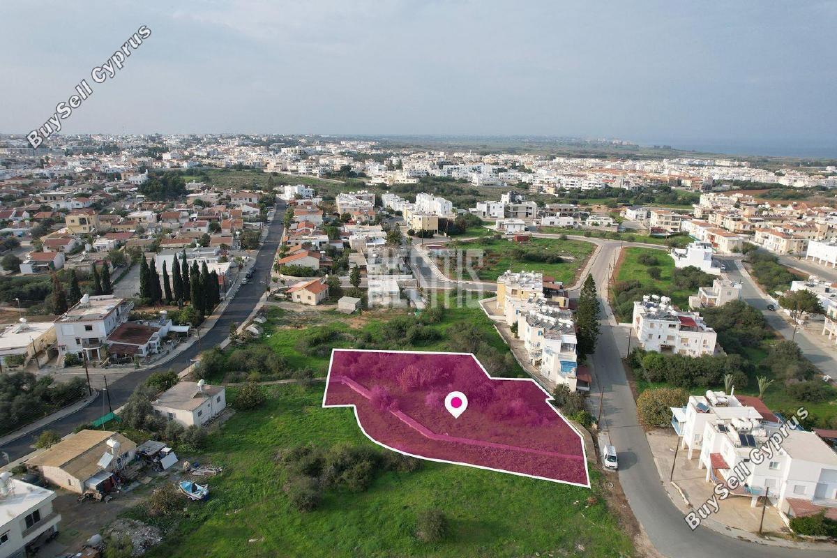 1,706 SQM Plot for sale in Paralimni, Famagusta: https://www.buysellcyprus.com/property-for-sale/famagusta/paralimni/plot-for-sale-paralimni-famagusta-1556359.html (www.buysellcyprus.com)