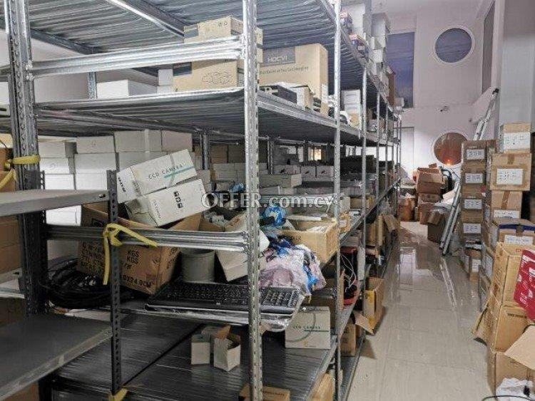 Shop for rent in Agia Zoni, Limassol: https://www.offer.com.cy/en/shop-for-rent-in-agia-zoni-limassol/21-816368/ (www.offer.com.cy)