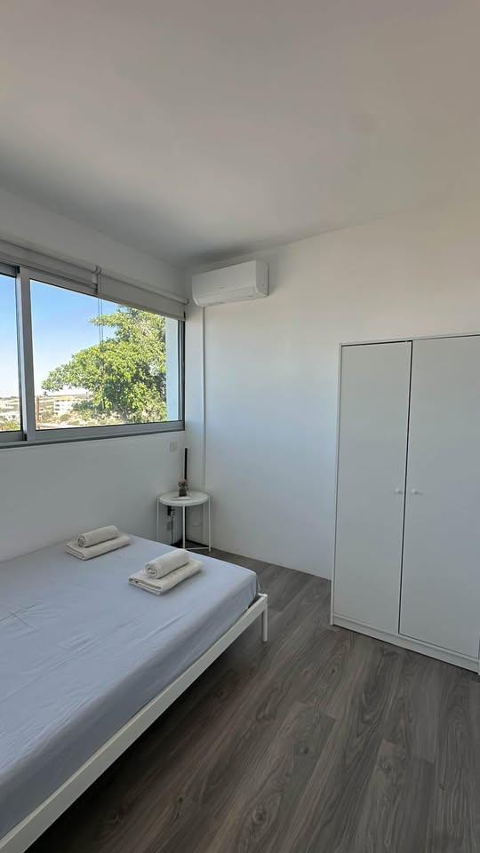 2 Bedroom apartment for rent (NO AGENTS): https://www.facebook.com/marketplace/item/24477565448509948 (www.facebook.com)