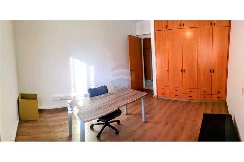 A whole floor office of 280sqm in the city center: https://www.bazaraki.com/adv/5798075_a-whole-floor-office-of-280sqm-in-the-city-center (www.bazaraki.com)