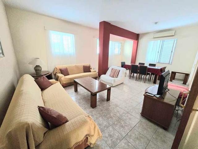 2-bedroom apartment to rent: https://www.bazaraki.com/adv/5787172_2-bedroom-apartment-to-rent (www.bazaraki.com)