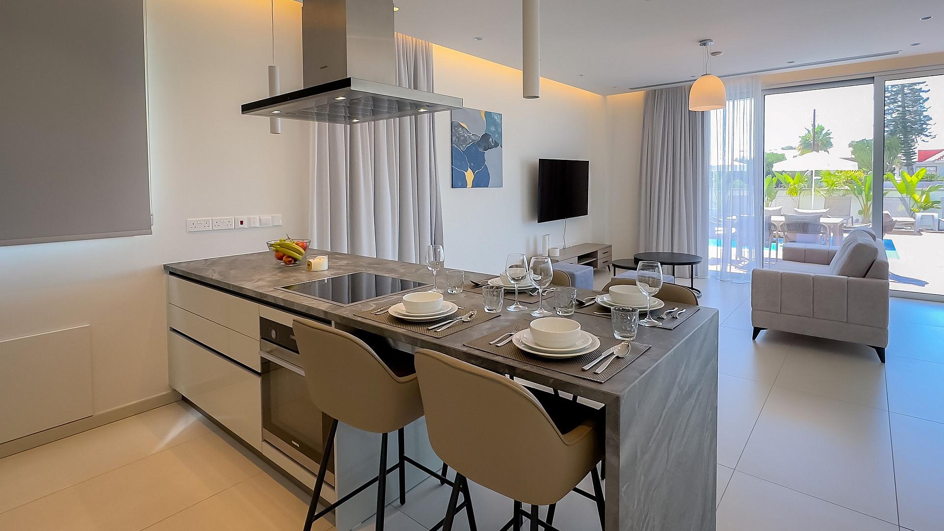 New 4-bedroom villa in Famagusta № 152536: https://dom.com.cy/en/catalog/sale/152536/ (dom.com.cy)