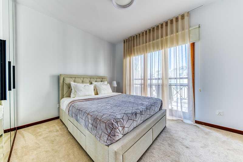 3-bedroom penthouse to rent: https://www.bazaraki.com/adv/5798285_3-bedroom-penthouse-to-rent (www.bazaraki.com)