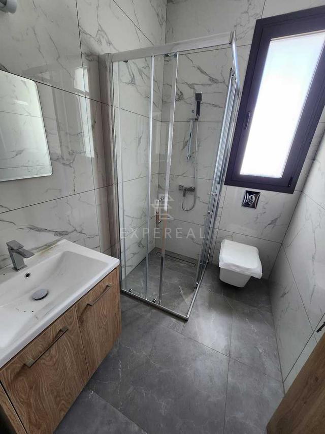 1-bedroom apartment to rent: https://www.bazaraki.com/adv/5796761_1-bedroom-apartment-to-rent (www.bazaraki.com)