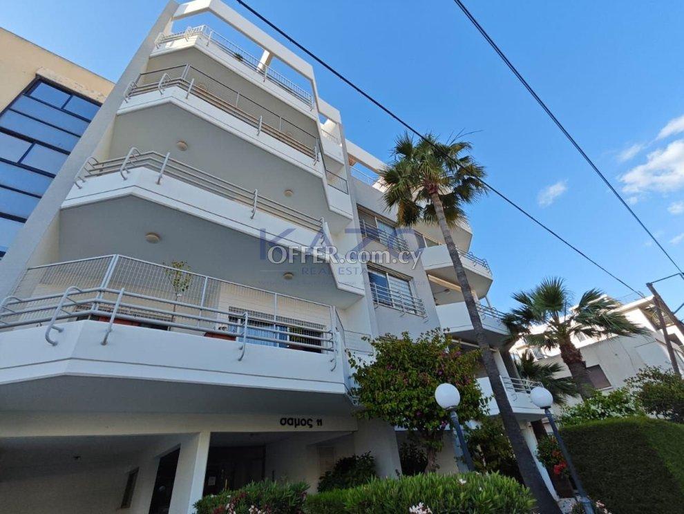 Fully Furnished 2 Bedroom Apartment in City Center: https://www.offer.com.cy/en/fully-furnished-2-bedroom-apartment-in-city-center/21-816115/ (www.offer.com.cy)