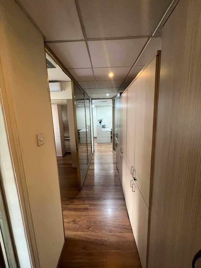 Prime location - office space: https://www.bazaraki.com/adv/5764400_prime-location-office-space (www.bazaraki.com)