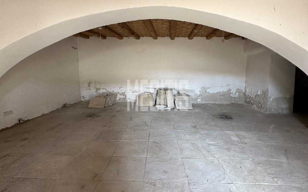 Listed and Traditional Houses For Sale, Larnaka, Ora: https://incyprusproperty.com/property/mesitis/listed-and-traditional-houses-for-sale-larnaka-ora/ (incyprusproperty.com)