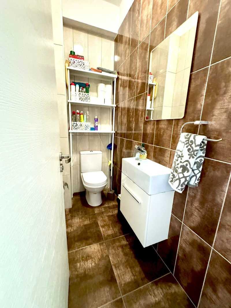 2-bedroom apartment to rent: https://www.bazaraki.com/adv/5792525_2-bedroom-apartment-to-rent (www.bazaraki.com)