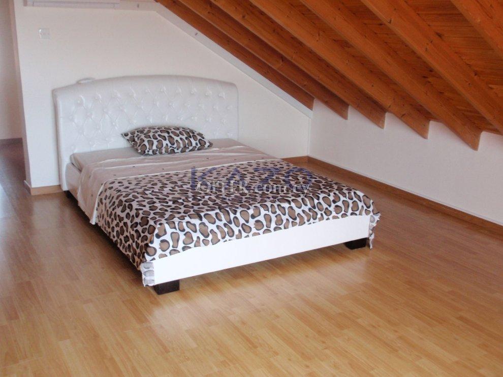 Spacious Fully Furnished Villa with 6 Bedrooms in Germasoyeia: https://www.offer.com.cy/en/spacious-fully-furnished-villa-with-6-bedrooms-in-germasoyeia/21-816124/ (www.offer.com.cy)