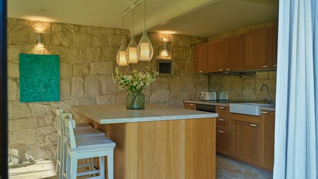 6-bedroom villa in Larnaca № 153177: https://dom.com.cy/en/catalog/sale/153177/ (dom.com.cy)