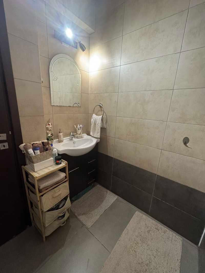 1-bedroom apartment for sale: https://www.bazaraki.com/adv/5795208_1-bedroom-apartment-for-sale (www.bazaraki.com)