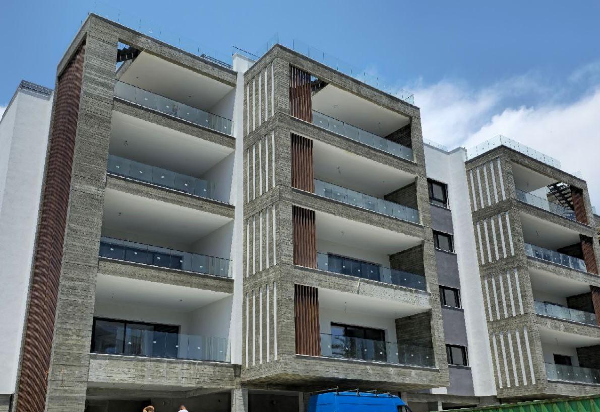 New 3-bedroom apartment in Limassol № 152861: https://dom.com.cy/en/catalog/sale/152861/ (dom.com.cy)