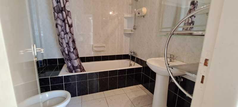 2-bedroom apartment for sale: https://www.bazaraki.com/adv/5794401_2-bedroom-apartment-for-sale (www.bazaraki.com)