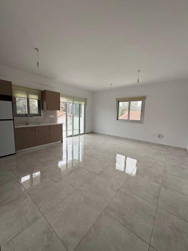 2-bedroom apartment to rent: https://www.bazaraki.com/adv/5786307_2-bedroom-apartment-to-rent (www.bazaraki.com)