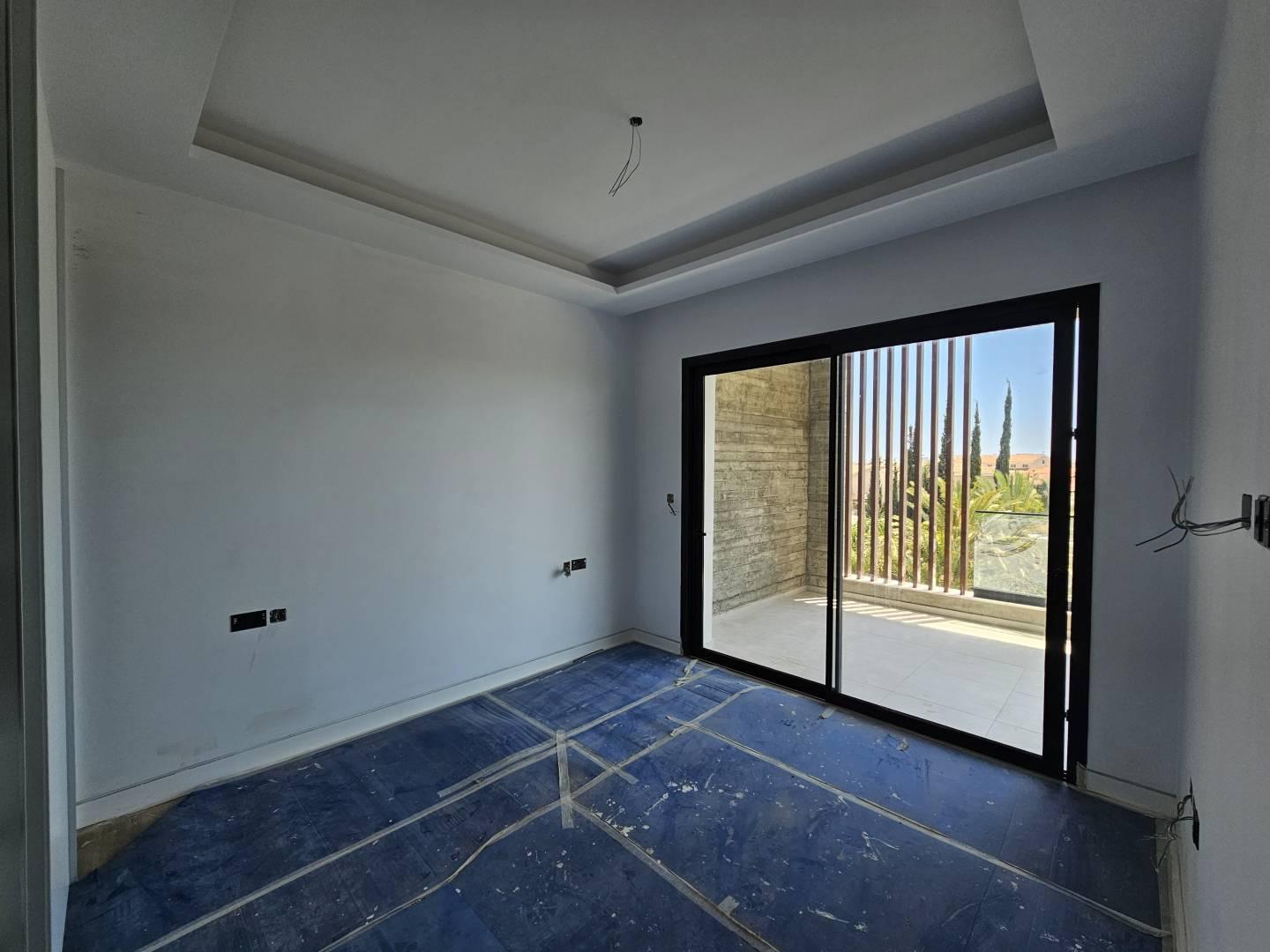 New 3-bedroom apartment in Limassol № 152862: https://dom.com.cy/en/catalog/sale/152862/ (dom.com.cy)
