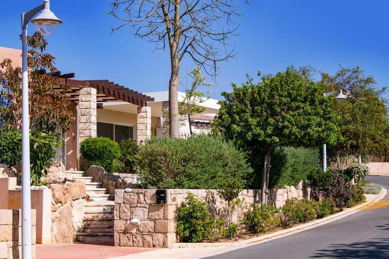 2-bedroom apartment for sale: https://www.bazaraki.com/adv/5791413_2-bedroom-apartment-for-sale (www.bazaraki.com)