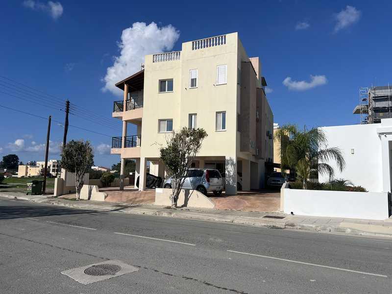 1-bedroom apartment for sale: https://www.bazaraki.com/adv/5792770_1-bedroom-apartment-for-sale (www.bazaraki.com)