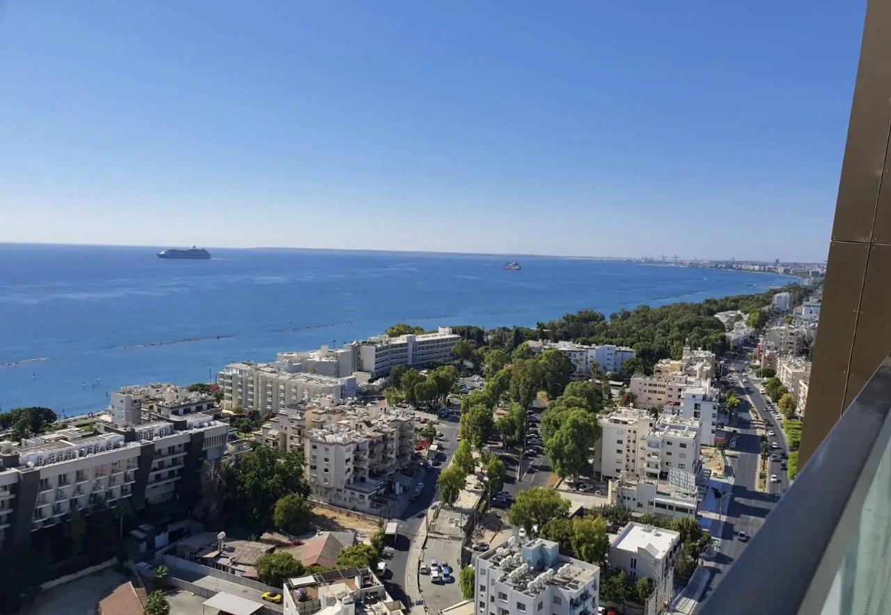 2-bedroom apartment in Limassol №152655: https://dom.com.cy/en/catalog/rent/152655/ (dom.com.cy)