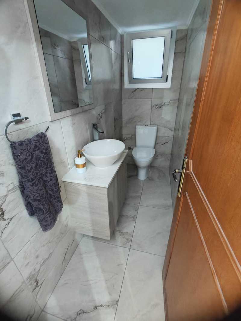 3-bedroom apartment to rent: https://www.bazaraki.com/adv/5767193_3-bedroom-apartment-to-rent (www.bazaraki.com)