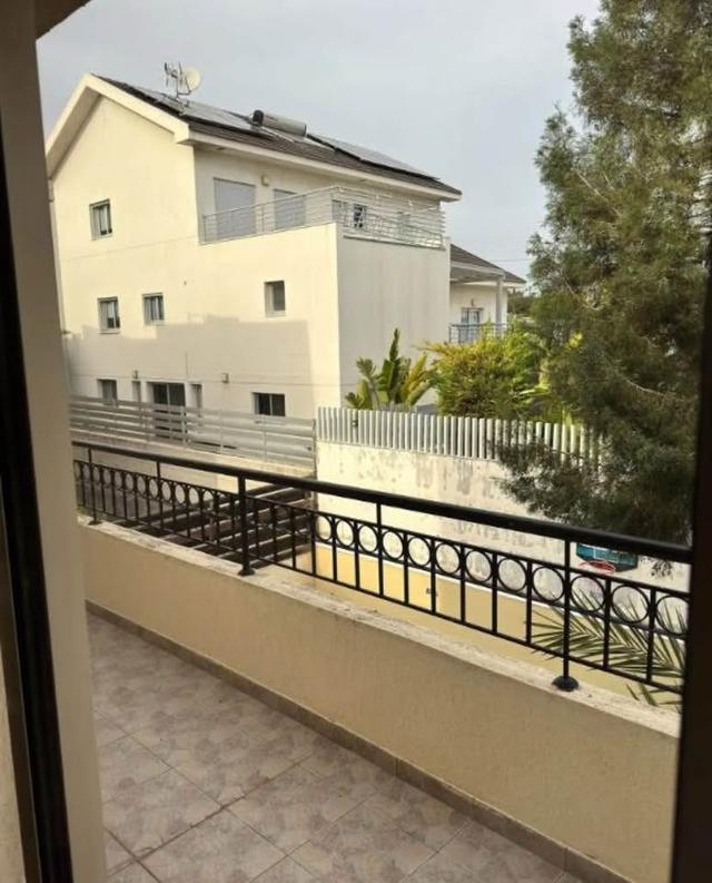 4 bedroom house for rent in Germasogia close to Sklavenitis: https://www.facebook.com/marketplace/item/1371929907288344 (www.facebook.com)