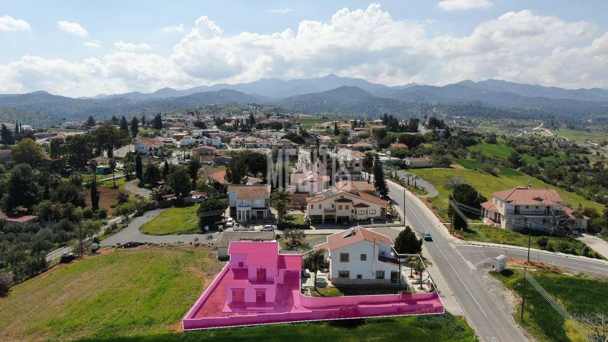 House/Villa For Sale, Lefkosia, Kampia: https://incyprusproperty.com/property/mesitis/house-villa-for-sale-lefkosia-kampia-2/ (incyprusproperty.com)