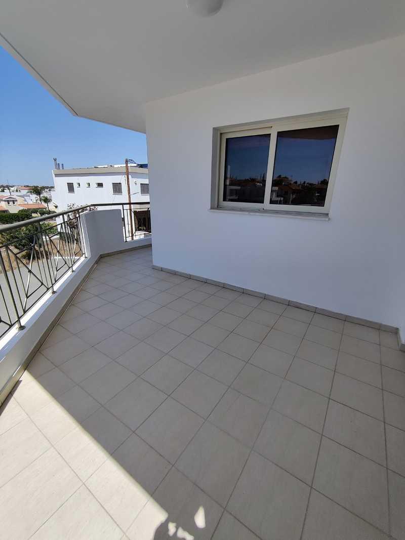 2-bedroom apartment to rent: https://www.bazaraki.com/adv/5787140_2-bedroom-apartment-to-rent (www.bazaraki.com)