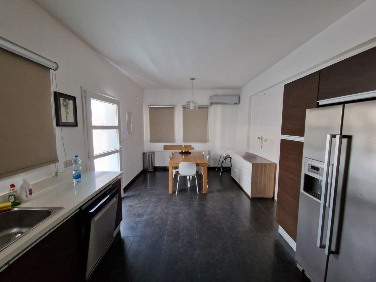 5-bedroom villa in Limassol №152064: https://dom.com.cy/en/catalog/rent/152064/ (dom.com.cy)