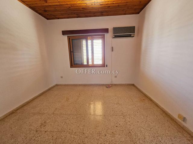 3 Bed Detached Bungalow for rent in Episkopi, Limassol: https://www.offer.com.cy/en/3-bed-detached-bungalow-for-rent-in-episkopi-limassol/21-816218/ (www.offer.com.cy)