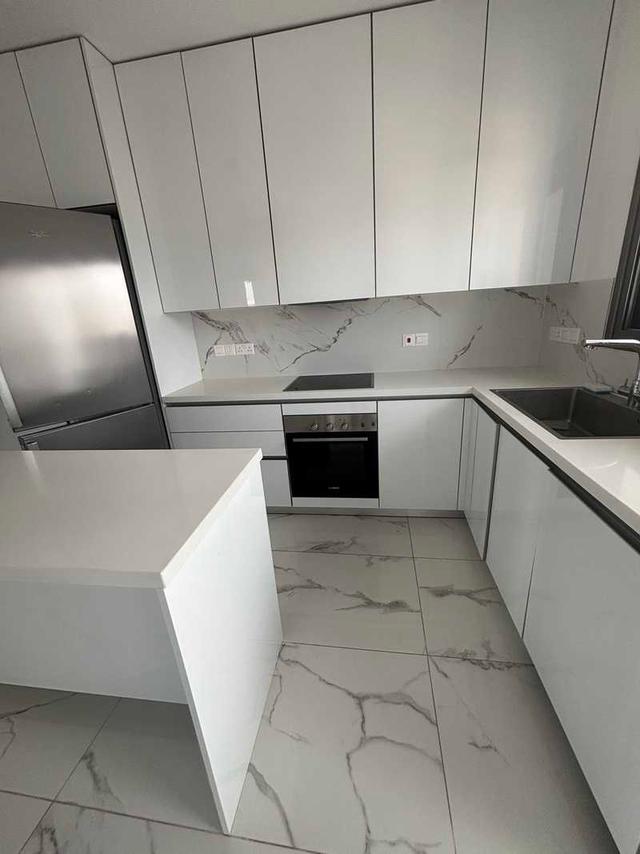 4-bedroom penthouse to rent: https://www.bazaraki.com/adv/5799588_4-bedroom-penthouse-to-rent (www.bazaraki.com)