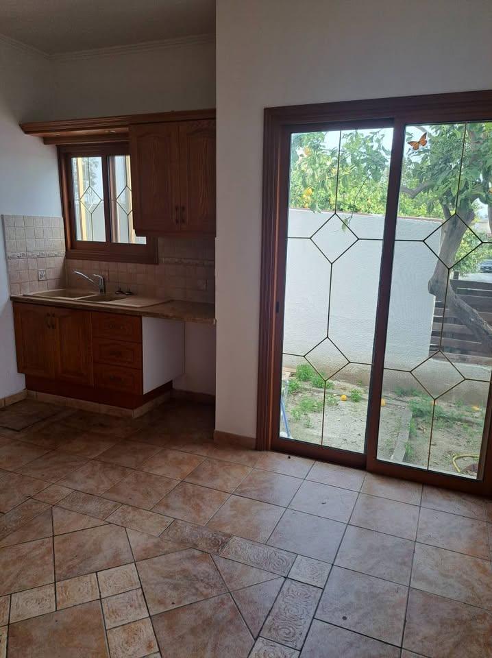 House for sale Latsia: https://www.facebook.com/marketplace/item/523999637315895 (www.facebook.com)