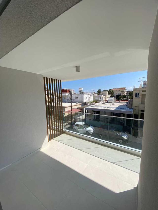 2-bedroom apartment to rent: https://www.bazaraki.com/adv/5798477_2-bedroom-apartment-to-rent (www.bazaraki.com)