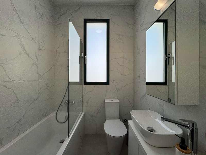 2-bedroom apartment to rent: https://www.bazaraki.com/adv/5797527_2-bedroom-apartment-to-rent (www.bazaraki.com)