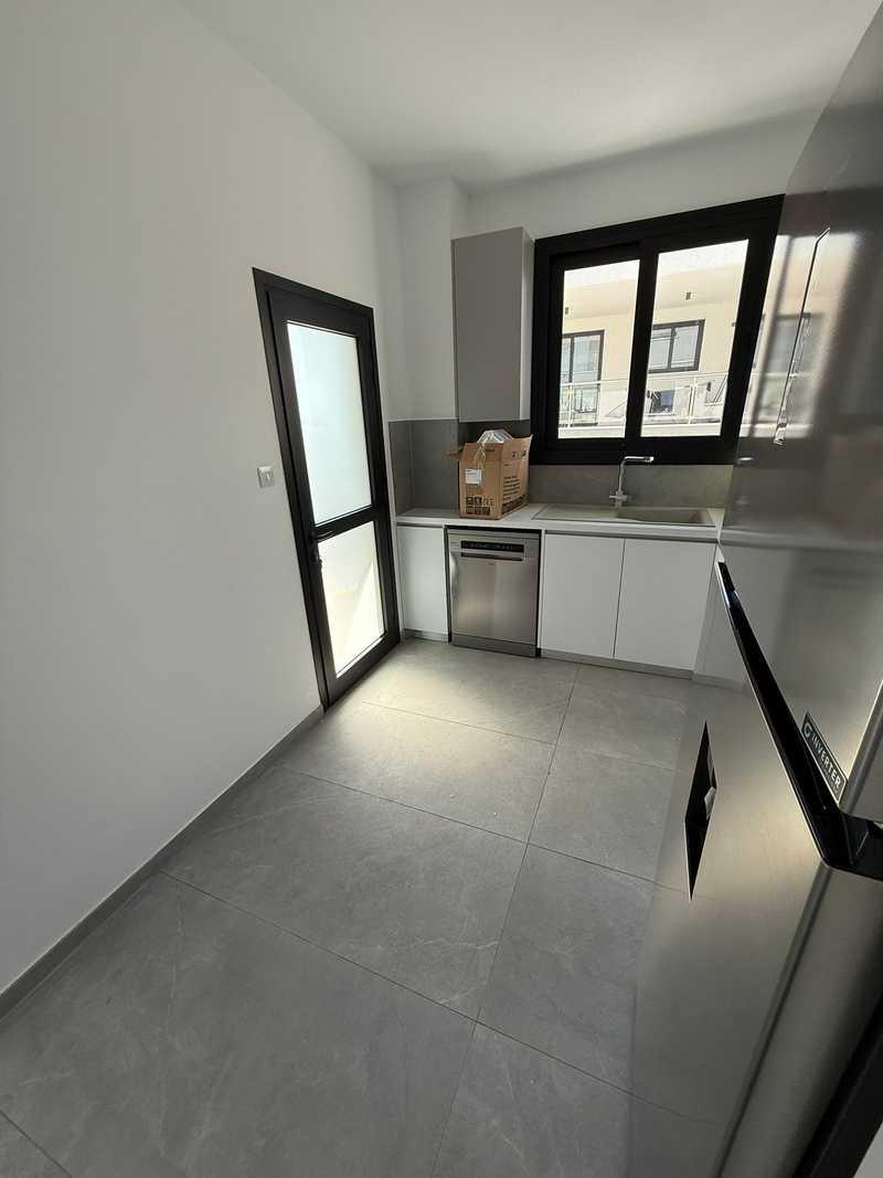 2-bedroom apartment to rent: https://www.bazaraki.com/adv/5787655_2-bedroom-apartment-to-rent (www.bazaraki.com)