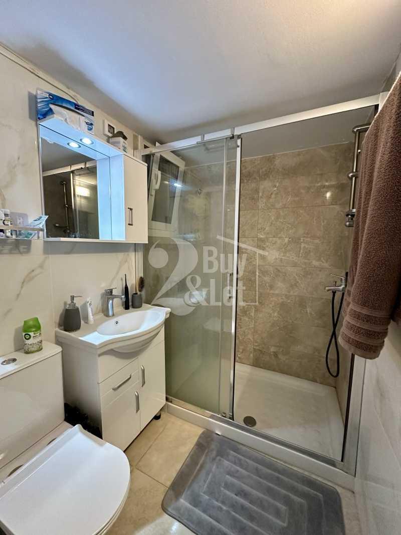 1-bedroom apartment for sale: https://www.bazaraki.com/adv/5765890_1-bedroom-apartment-for-sale (www.bazaraki.com)