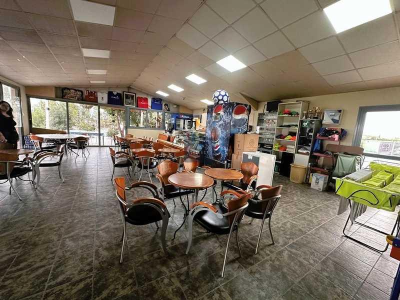 Industrial land 15000 m²: https://www.bazaraki.com/adv/5796791_industrial-land-15000-m2 (www.bazaraki.com)