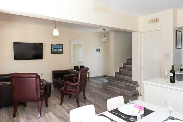 2-bedroom villa to rent: https://www.bazaraki.com/adv/5799622_2-bedroom-villa-to-rent (www.bazaraki.com)