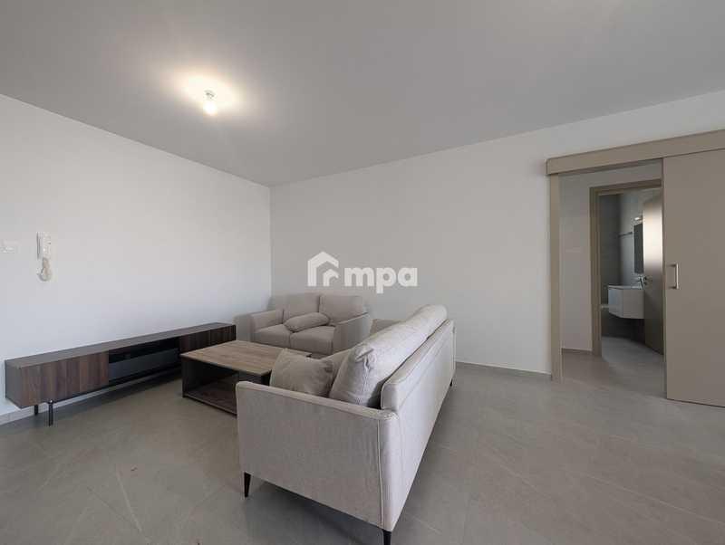 2-bedroom apartment to rent: https://www.bazaraki.com/adv/5795364_2-bedroom-apartment-to-rent (www.bazaraki.com)