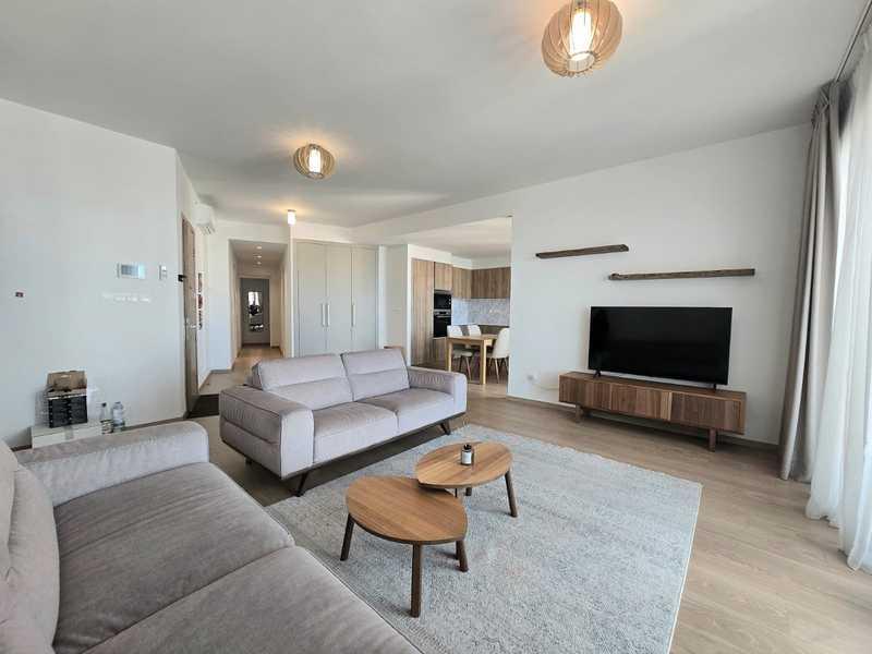 3-bedroom apartment to rent: https://www.bazaraki.com/adv/5791519_3-bedroom-apartment-to-rent (www.bazaraki.com)
