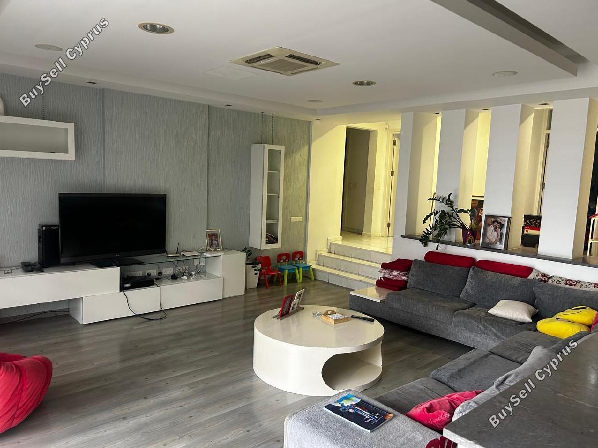 6 Bedroom Detached house for sale in Agia Fyla, Limassol: https://www.buysellcyprus.com/property-for-sale/limassol/agia-fyla/6-bed-detached-house-for-sale-agia-fyla-limassol-1801130.html (www.buysellcyprus.com)