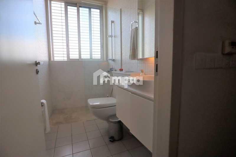 2-bedroom apartment for sale: https://www.bazaraki.com/adv/5790922_2-bedroom-apartment-for-sale (www.bazaraki.com)