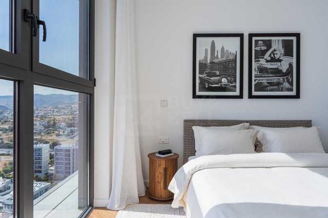 5-bedroom apartment to rent: https://www.bazaraki.com/adv/5797377_5-bedroom-apartment-to-rent (www.bazaraki.com)