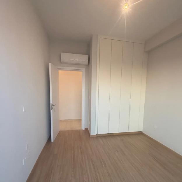 3-bedroom penthouse in Limassol №152796: https://dom.com.cy/en/catalog/rent/152796/ (dom.com.cy)