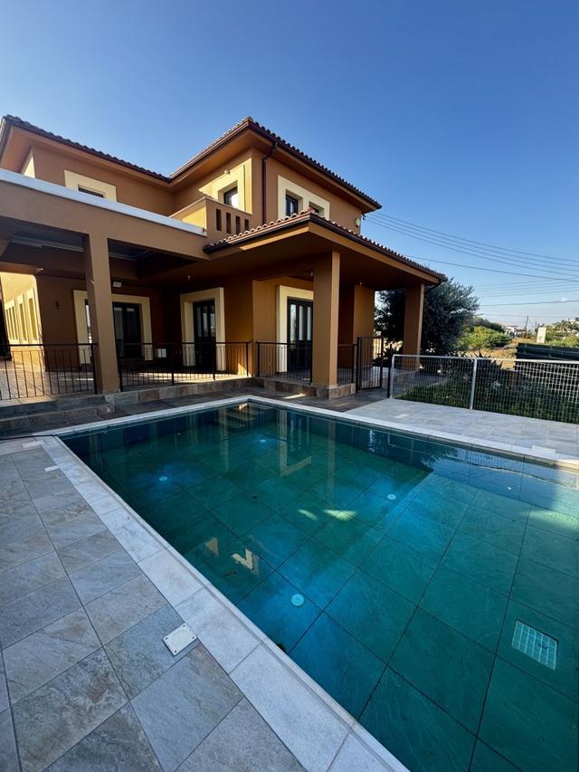 5 Bedroom Detached House For Rent: https://www.zyprus.com/property/39338/5-bedrooms-house-detached-house-in-archangelos-nicosia (www.zyprus.com)