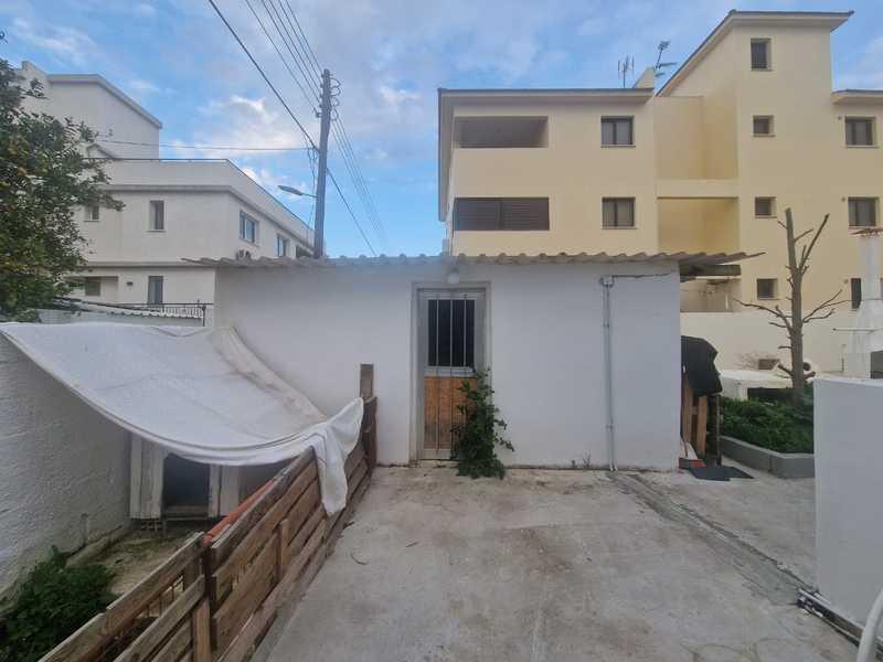 3-bedroom semi-detached for sale: https://www.bazaraki.com/adv/5794690_3-bedroom-semi-detached-for-sale (www.bazaraki.com)