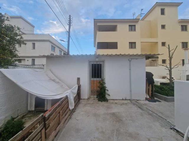 3-bedroom semi-detached for sale: https://www.bazaraki.com/adv/5794690_3-bedroom-semi-detached-for-sale (www.bazaraki.com)