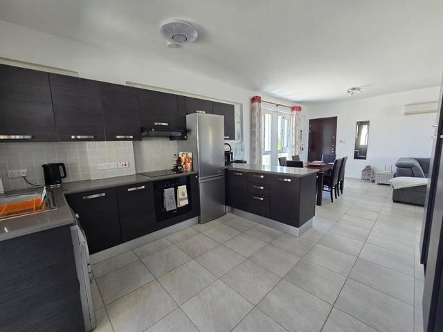 2 Beds 2 Baths Apartment/condo: https://www.facebook.com/marketplace/item/1320141852390869 (www.facebook.com)