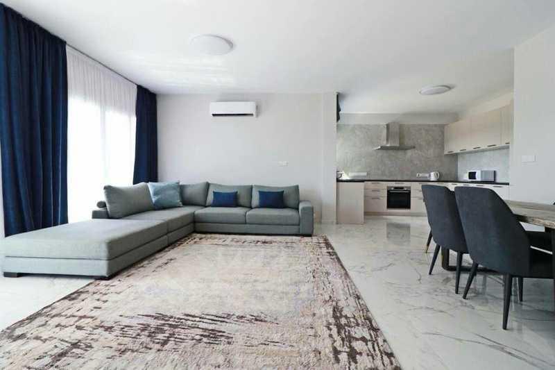 4-bedroom apartment for sale: https://www.bazaraki.com/adv/5791231_4-bedroom-apartment-for-sale (www.bazaraki.com)