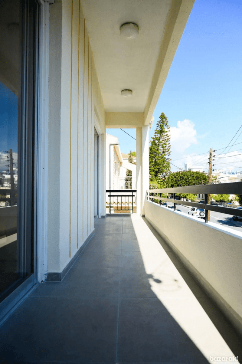 2-bedroom apartment to rent: https://www.bazaraki.com/adv/5798555_2-bedroom-apartment-to-rent (www.bazaraki.com)