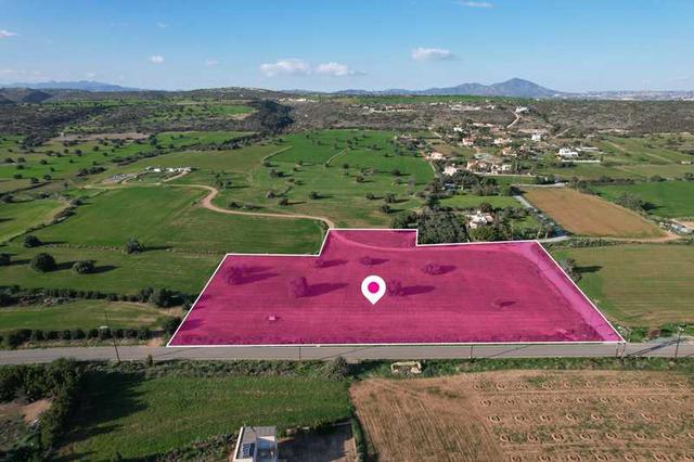Residential land 12320 m²: https://www.bazaraki.com/adv/5787543_residential-land-12320-m2 (www.bazaraki.com)