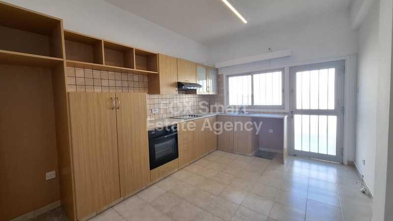 3-bedroom apartment to rent: https://www.bazaraki.com/adv/5796004_3-bedroom-apartment-to-rent (www.bazaraki.com)